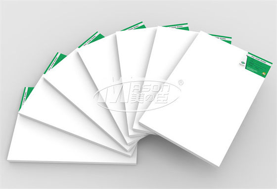 I forex bianchi rivestono il bordo della schiuma del PVC di 3mm 1220x2440mm Celuka 20mm