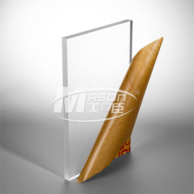 48' X 96' X 0,08 dentro. La chiara lastra di vetro acrilica ha glassato il rivestimento di plastica bianco