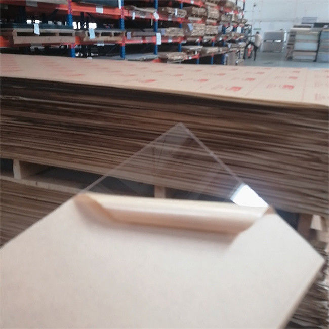 Conduca il doppio strato resistente UV di plastica al neon ha incastonato lo strato di plastica 1250x2450mm di ESD